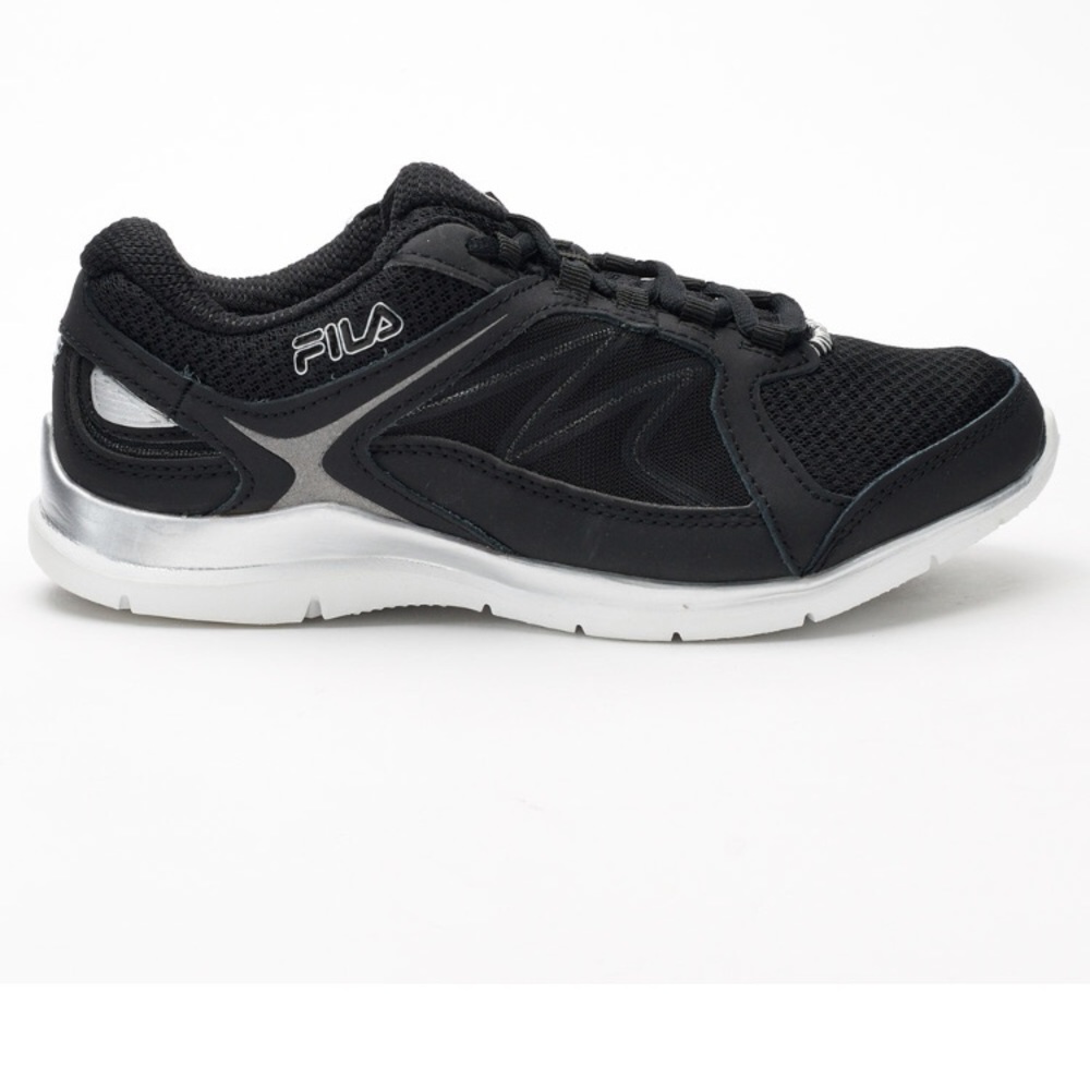 BRAND NEW FILA MEMORY RESILIENT 2 women’s